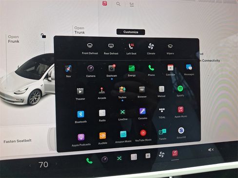 Used 2019 Tesla Model 3 Long Range image 23