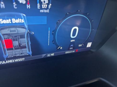 Used 2025 Ford F250 King Ranch w/ FX4 Off-Road Package image 15