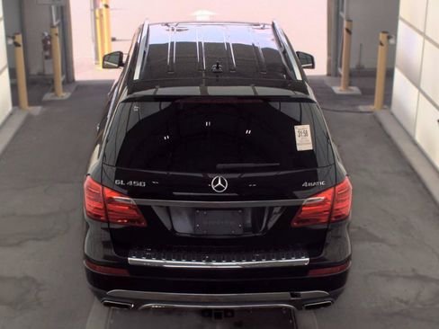 Used 2016 Mercedes-Benz GL 450 4MATIC w/ Premium I Package image 5
