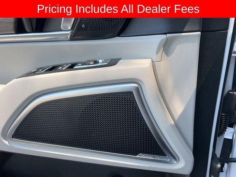 Used 2022 Kia Telluride SX w/ SX Prestige Package AWD/4WD image 9