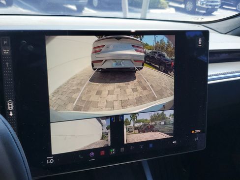Used 2022 Tesla Model S Plaid AWD/4WD image 27