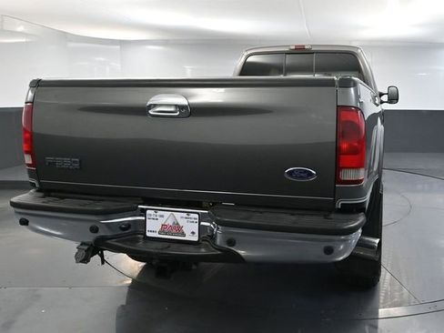 Used 2002 Ford F350 Lariat image 6