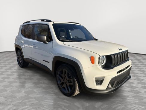 Used 2021 Jeep Renegade Latitude image 6