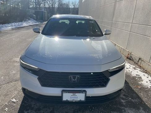 Certified 2023 Honda Accord LX image 3