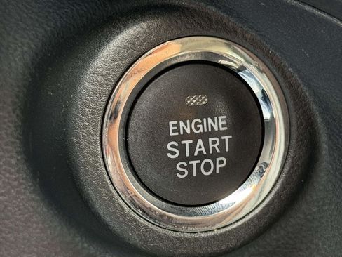 Used 2021 Subaru Forester Limited AWD/4WD image 8