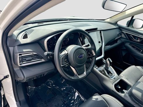 Used 2022 Subaru Outback Limited AWD/4WD image 9