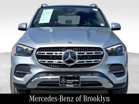 Used 2025 Mercedes-Benz GLE 450e 4MATIC image 4