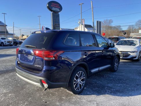 Used 2018 Mitsubishi Outlander ES image 6