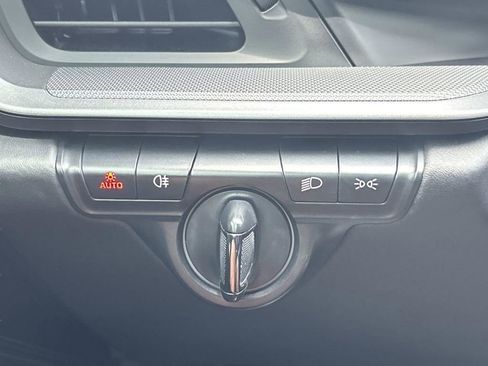 Used 2022 Porsche 911 Carrera image 26