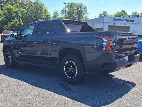 Certified 2026 Chevrolet Silverado EV Trail Boss w/ Premium Package AWD/4WD image 4