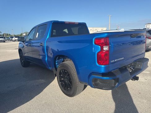 Used 2023 Chevrolet Silverado 1500 Custom image 6