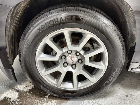 Used 2017 GMC Yukon Denali AWD/4WD image 10
