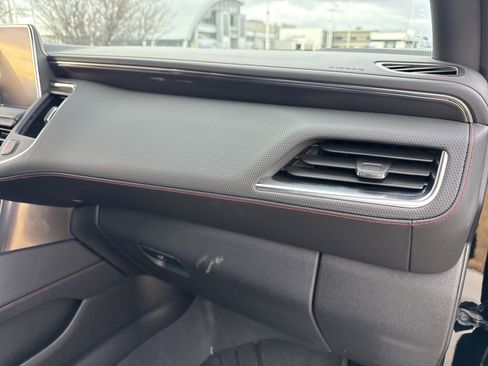 Used 2024 Chevrolet Tahoe RST w/ Luxury Package image 20