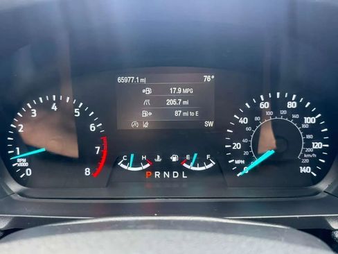 Used 2021 Ford Explorer 4WD w/ Class III Trailer Tow Package image 14