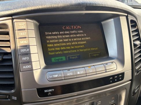 Used 2003 Toyota Land Cruiser AWD/4WD image 21
