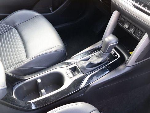 Used 2023 Toyota Corolla Cross AWD Hybrid image 10