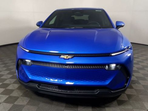 New 2026 Chevrolet Equinox EV LT image 4