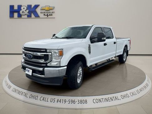 Used 2021 Ford F350 XLT image 3