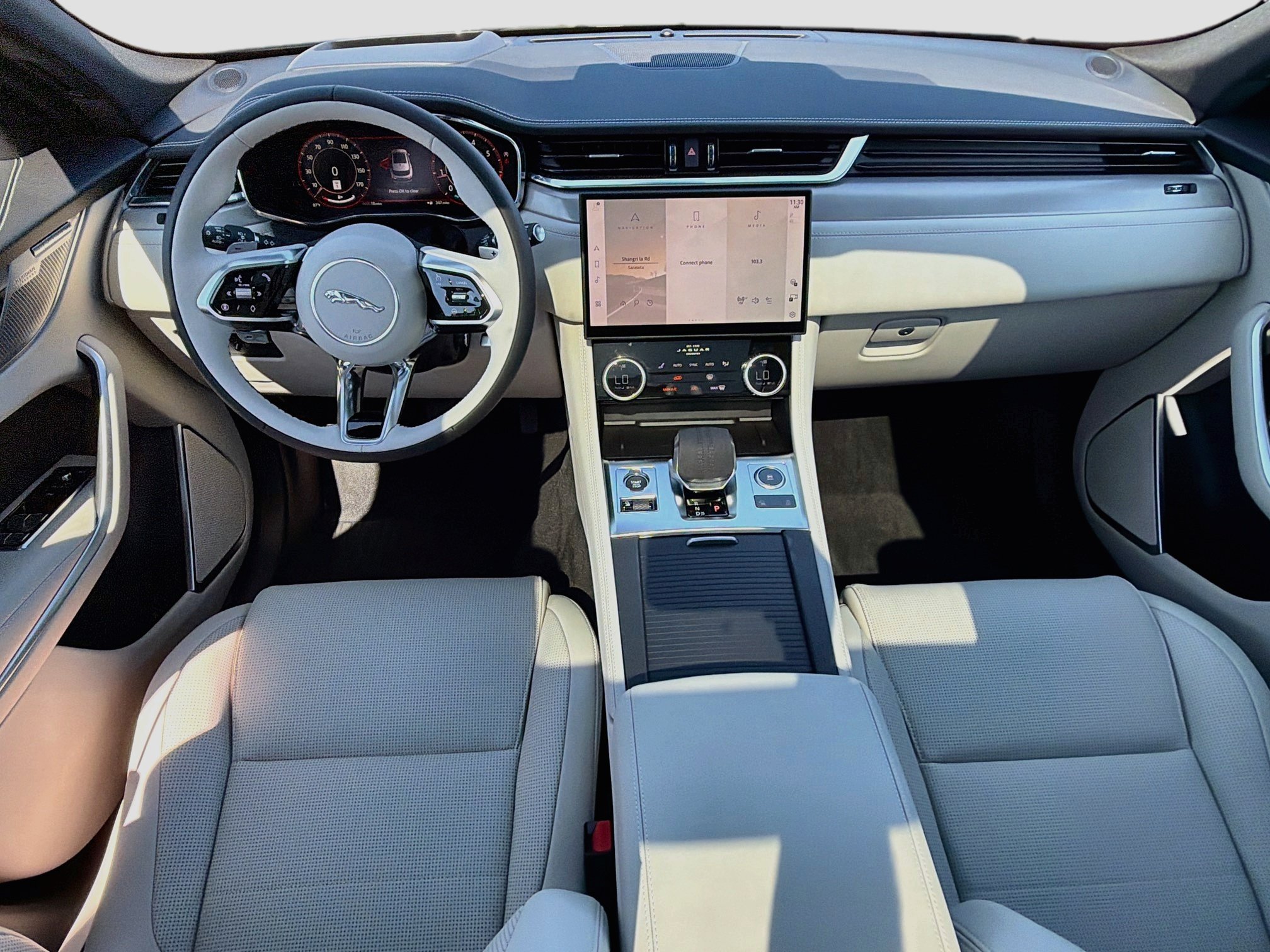 New 2026 Jaguar F-PACE R-Dynamic S AWD/4WD image 16