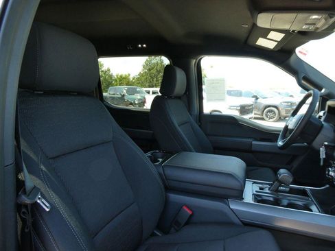 New 2026 Ford F150 XLT w/ XLT Black Appearance Package AWD/4WD image 11