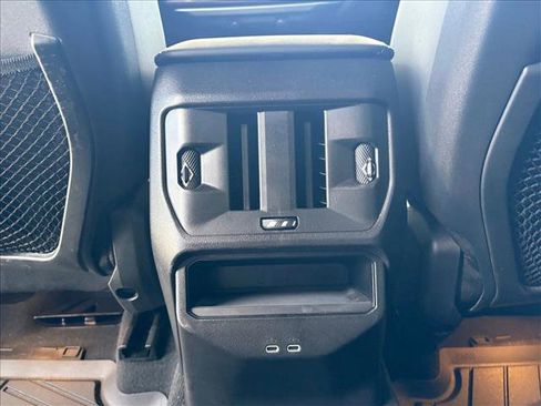 Used 2025 BMW X3 M50 w/ Premium Package image 17