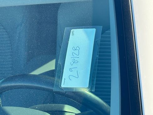 Certified 2019 Toyota Camry SE image 12