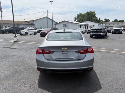 Used 2024 Chevrolet Malibu LT FWD image 9