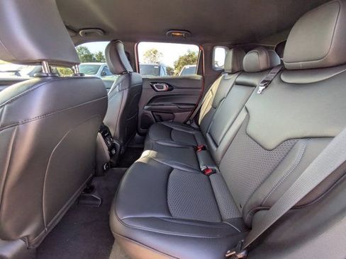 New 2026 Jeep Compass Latitude AWD/4WD image 12