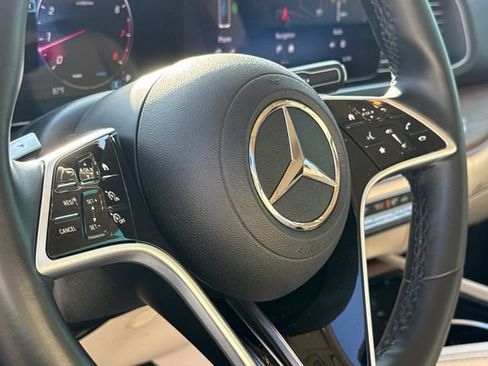 Used 2025 Mercedes-Benz GLE 350 4MATIC image 30