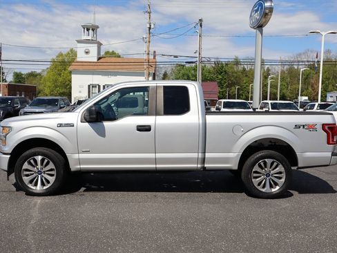 Used 2017 Ford F150 XL w/ Equipment Group 101A Mid AWD/4WD image 12
