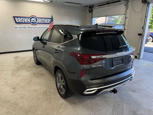 Used 2023 Kia Seltos S AWD/4WD image 4
