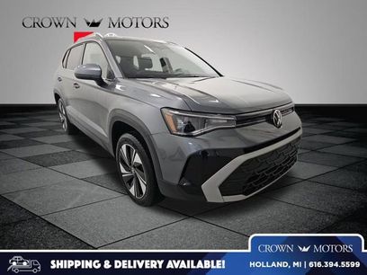 Used 2025 Volkswagen Taos SE