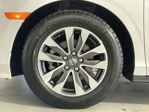 Used 2023 Honda Odyssey EX-L image 13