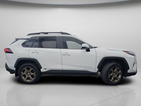 Used 2023 Toyota RAV4 AWD Hybrid image 23