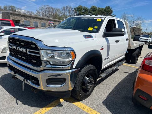 Used 2020 RAM 3500 Tradesman w/ Chrome Appearance Group image 1