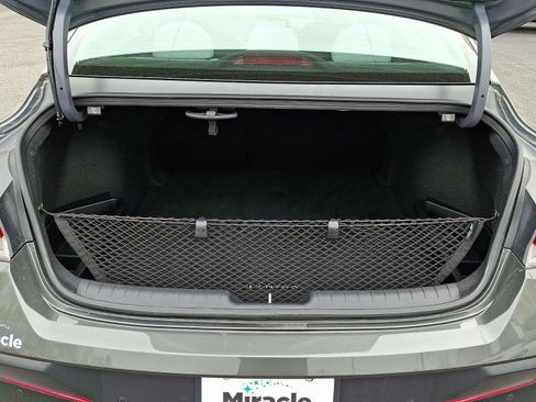Used 2024 Hyundai Elantra Limited FWD image 30