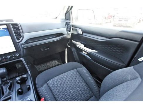 Used 2024 Ford Ranger XL w/ Trailer Tow Package image 9