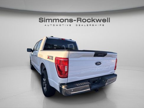 Used 2023 Ford F150 XLT w/ XTR Package image 5