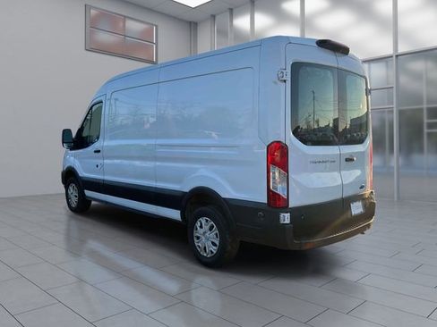 Used 2019 Ford Transit 250 148 Medium Roof w/ Interior Upgrade Package RWD image 4