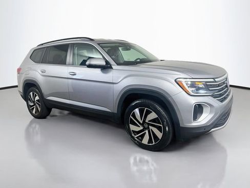 Used 2025 Volkswagen Atlas SE AWD/4WD image 25