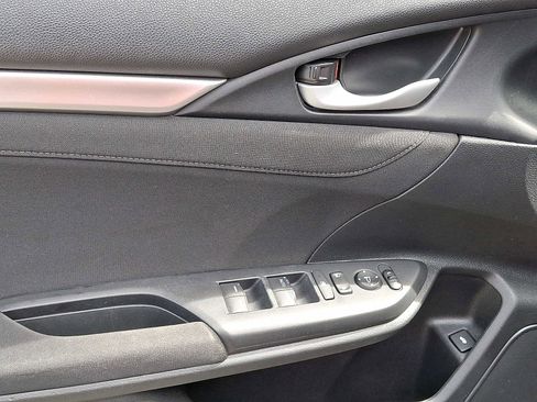 Used 2018 Honda Civic EX-T image 12