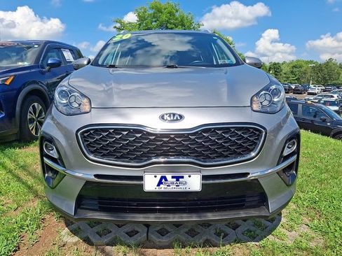 Used 2020 Kia Sportage EX FWD image 2