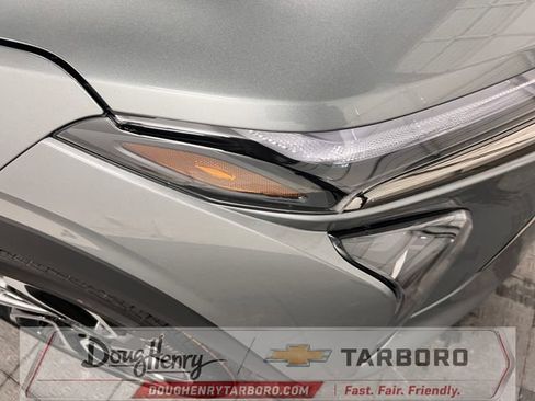 New 2026 Chevrolet Trax RS w/ Driver Confidence Package FWD image 10