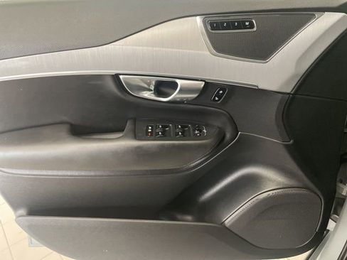 Certified 2025 Volvo XC90 B5 Core image 28