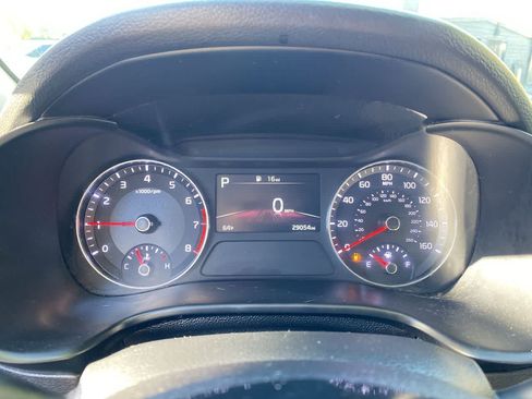 Used 2024 Kia Forte LXS w/ LXS Technology Package FWD image 27