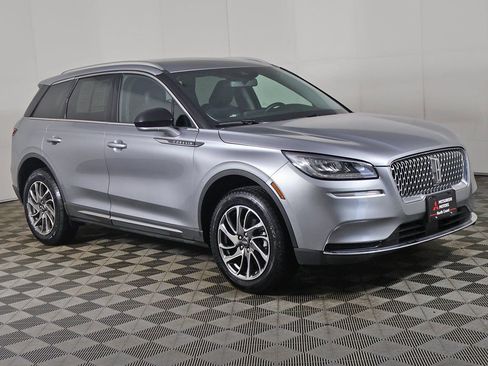 Used 2022 Lincoln Corsair AWD w/ Equipment Group 101A image 2