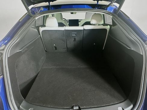 Used 2023 Tesla Model Y Long Range image 28