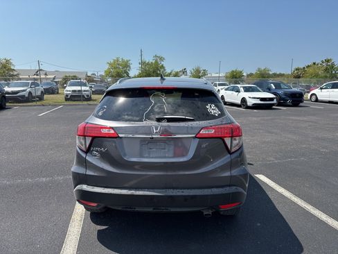 Used 2021 Honda HR-V EX image 6