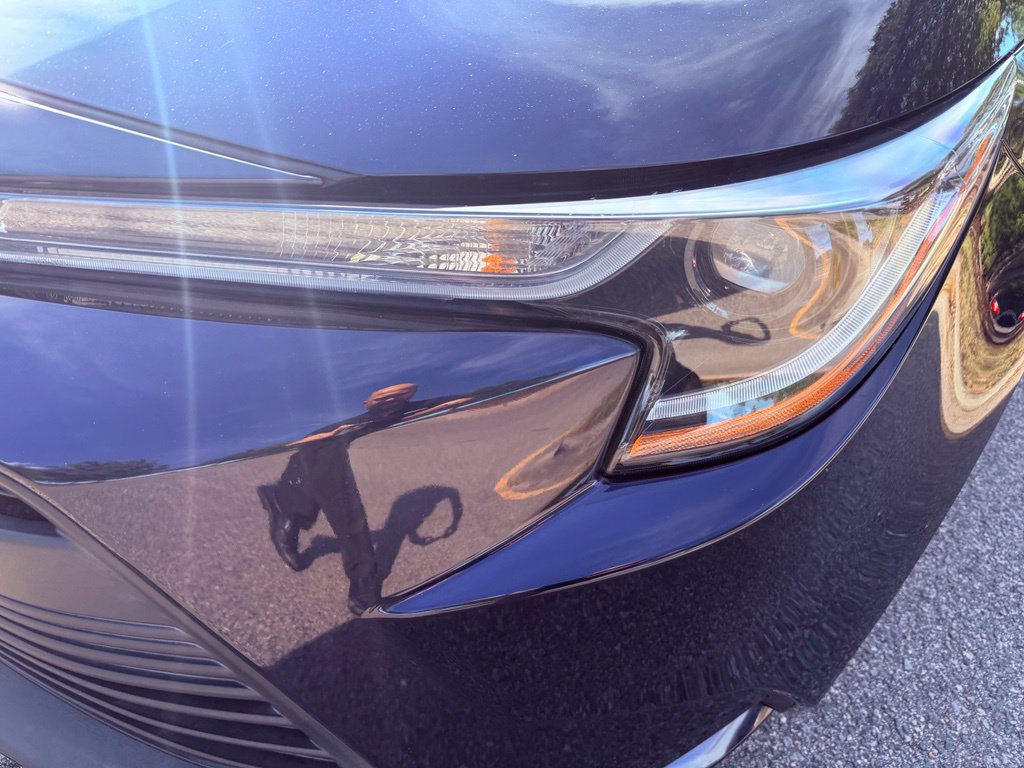 Used 2023 Toyota Corolla LE FWD image 13