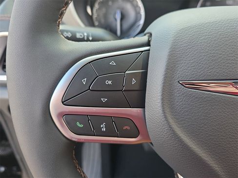 New 2026 Chrysler Pacifica Pinnacle w/ Trailer Tow Group image 19